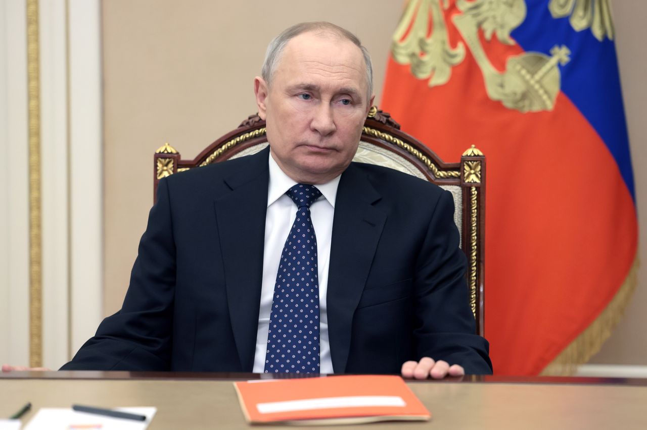 Nietypowa sytuacja na Kremlu. Putin zwołał pilną naradę i zniknął [RELACJA NA ŻYWO]
