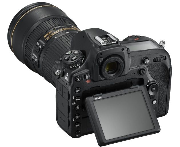 Nikon D850 tył bok