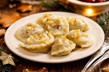 To najlepszy farsz do pierogów na wigilię. Kapusta jest miękka, delikatna, ale nie brakuje jej smaku