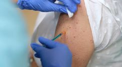 AstraZeneca. Doktor Cessak wymienił możliwe odczyny po szczepieniu