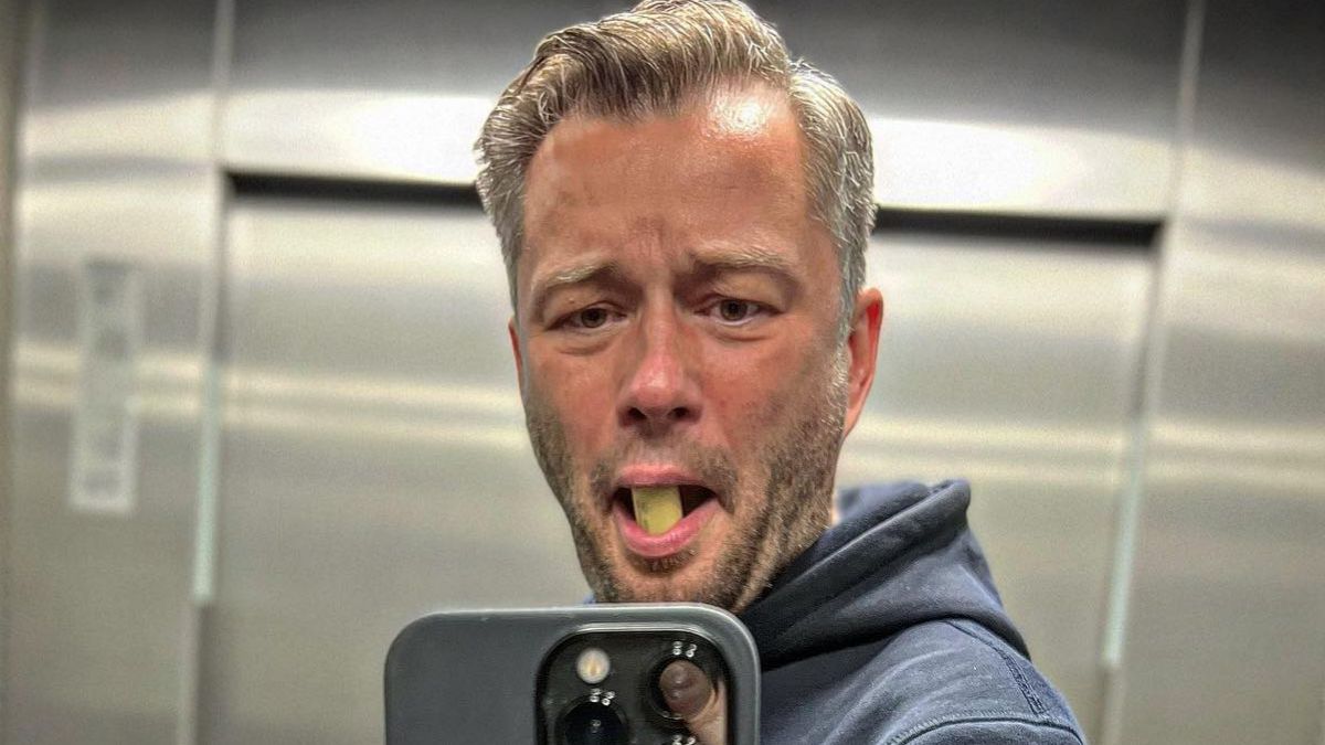 Jarosław Kuźniar żałuje pracy w śniadaniówce?