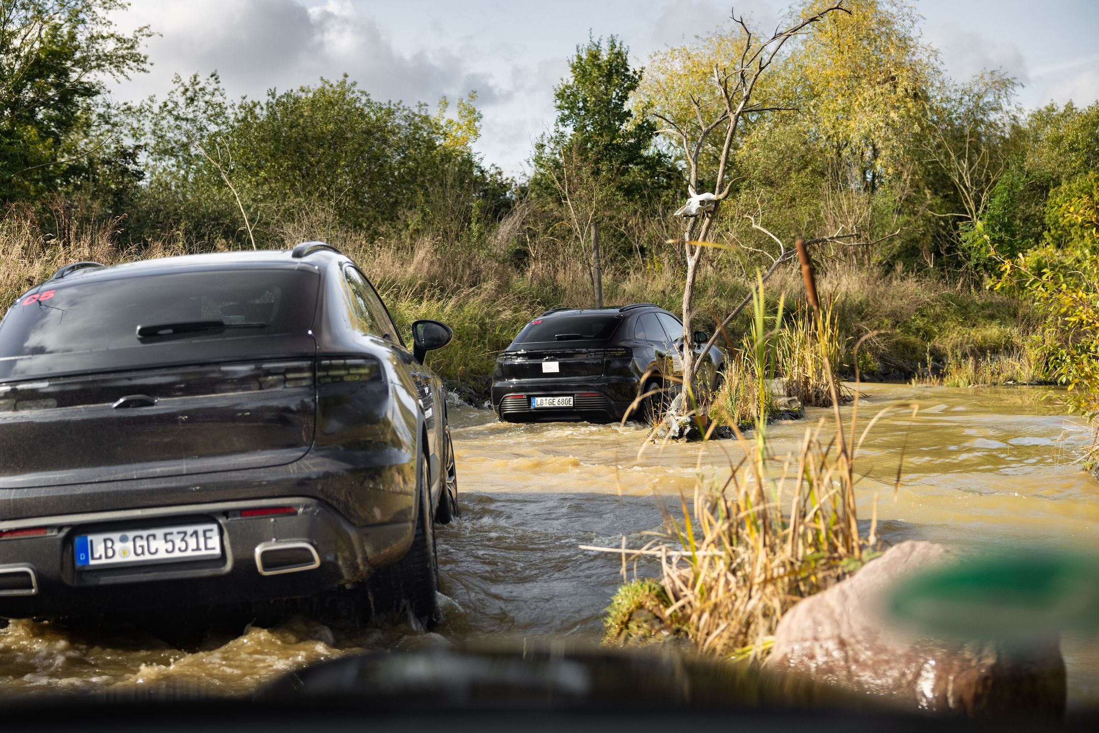 Porsche Macan EV (2024)