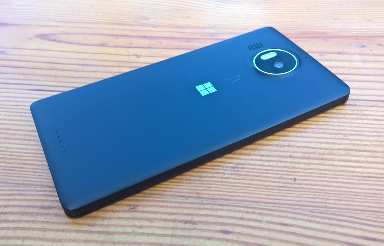 Lumia 950 XL