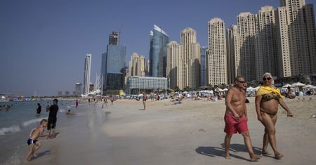 Turyści wracają do Dubaju. Linie wznawiają loty, hotele kuszą ofertami