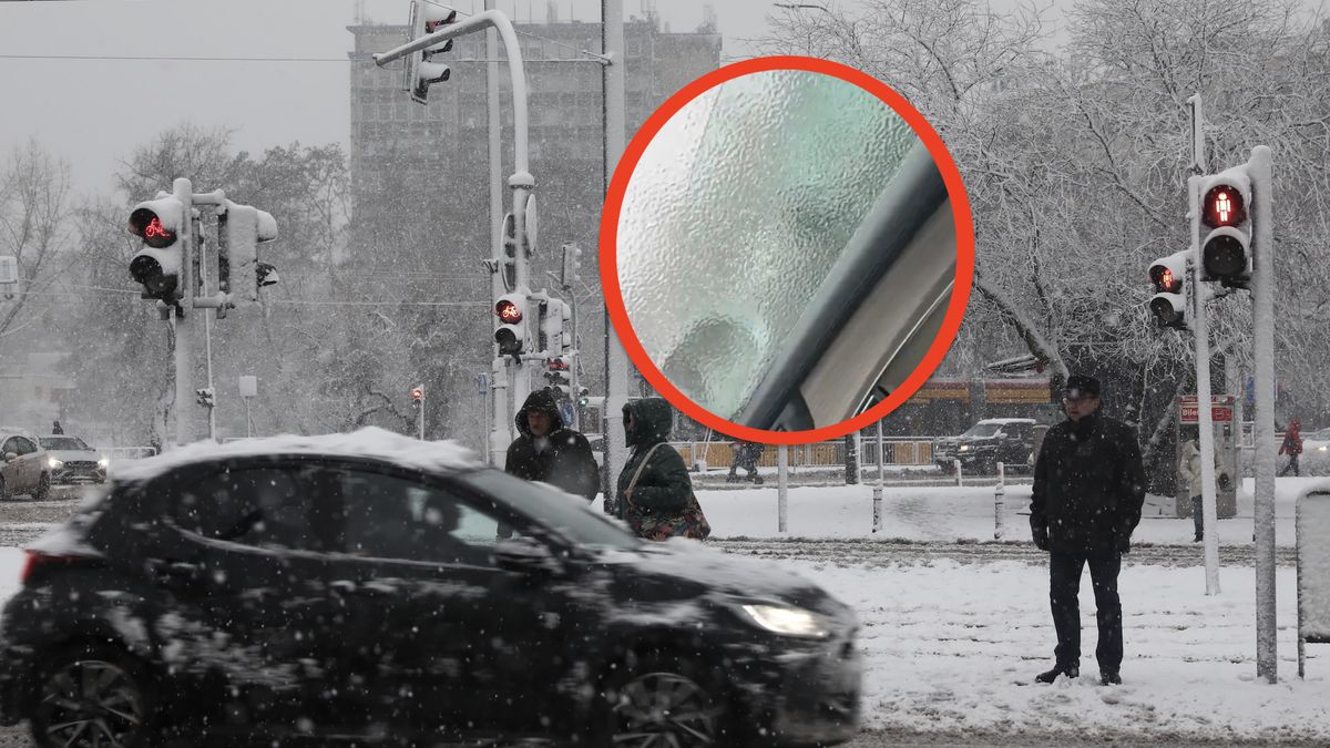 Na autach w wielu rejonach kraju osiadła warstwa zamarzniętej