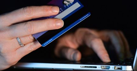 Przelew dla małżonka. Wtedy skarbówka upomni się o podatek
