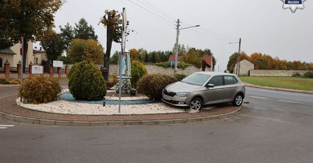 Tak 44-latek zaparkował samochód. Wszystko wyszło na jaw