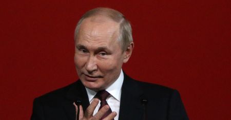 Rywal Putina rośnie w siłę. "Bezprecedensowe wybryki"