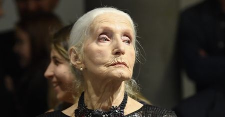 Zadała szyku w małej czarnej. Sukienka 88-latki to strzał w dziesiątkę