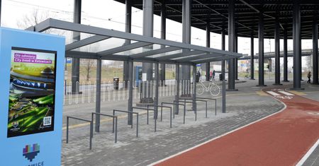 Katowice. Wszystkie węzły przesiadkowe otwarte. Czy mieszkańcy przesiądą się teraz z samochodów do komunikacji publicznej?