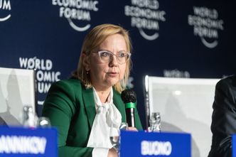 Nagrody w ministerstwie klimatu. Szefowa resortu mówi o pierwszych premiach w tym roku