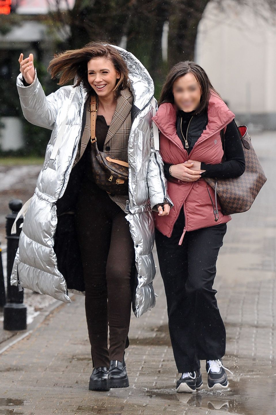 Klaudia Halejcio na spotkaniu z koleżanką