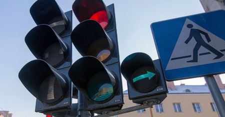 Boją się jechać na zielonym. Kierowcy przestraszeni nowym fotoradarem