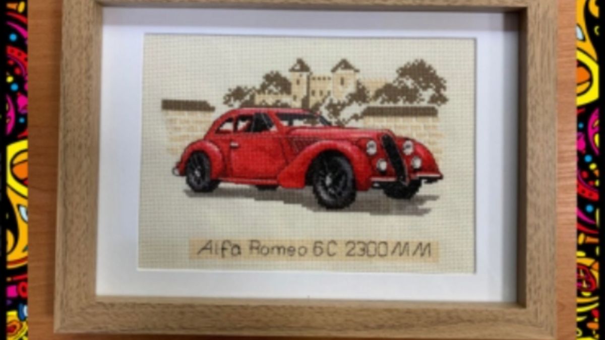 Wyjątkowy haft z Alfą Romeo 6C dostępny na licytacji WOŚP
