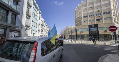 "Raj dla rosyjskich szpiegów". Portugalskie media alarmują
