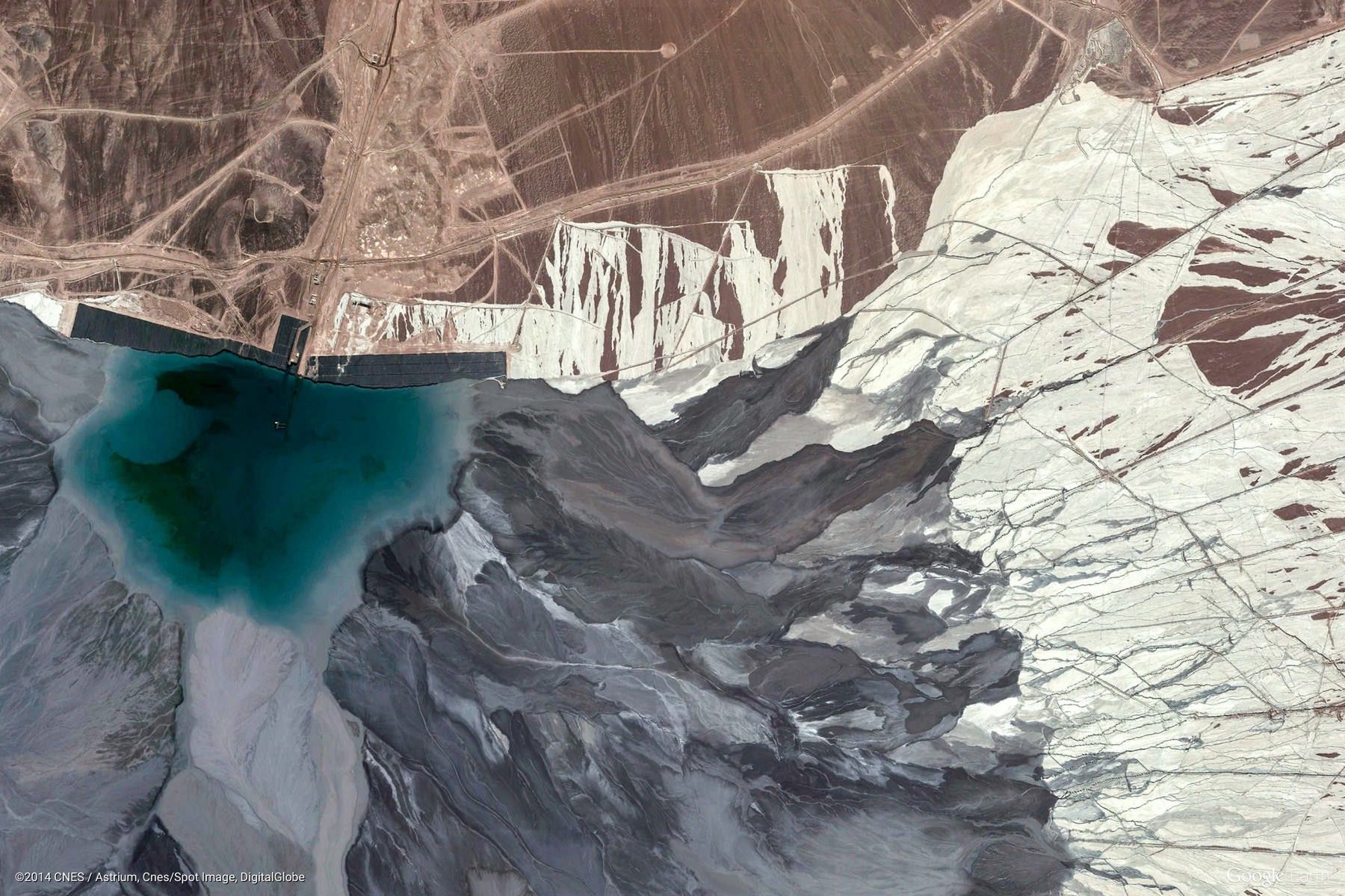 Niezwykłe kolory, kształty i wzory na zdjęciach satelitarnych Ziemi z Google Earth 4