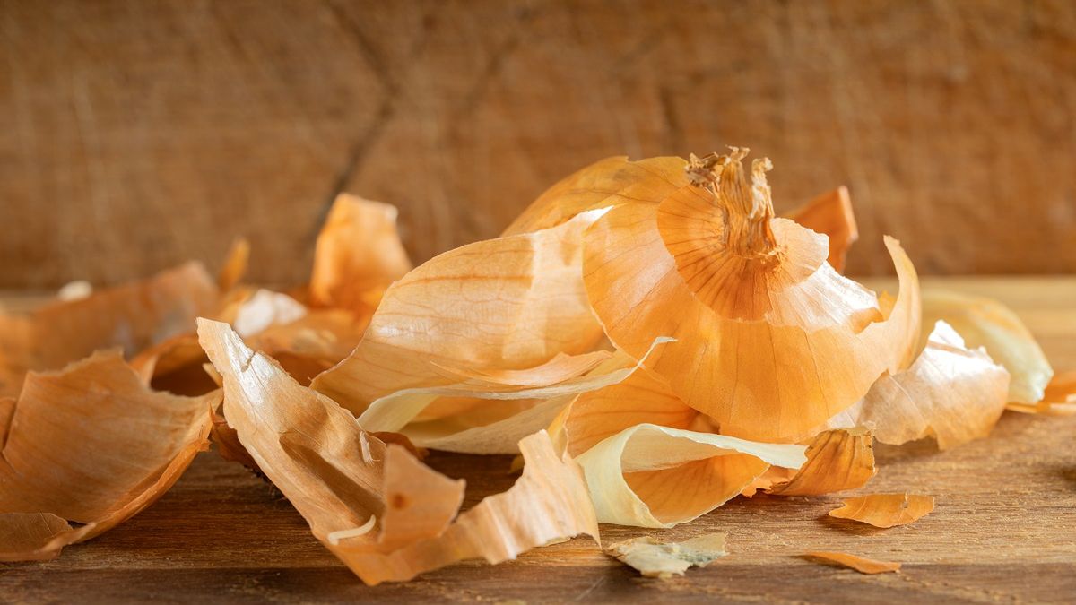 Jak można wykorzystać łupiny z cebuli?