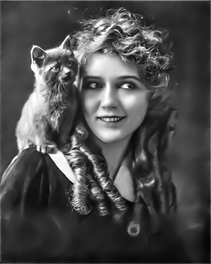 Mary Pickford 