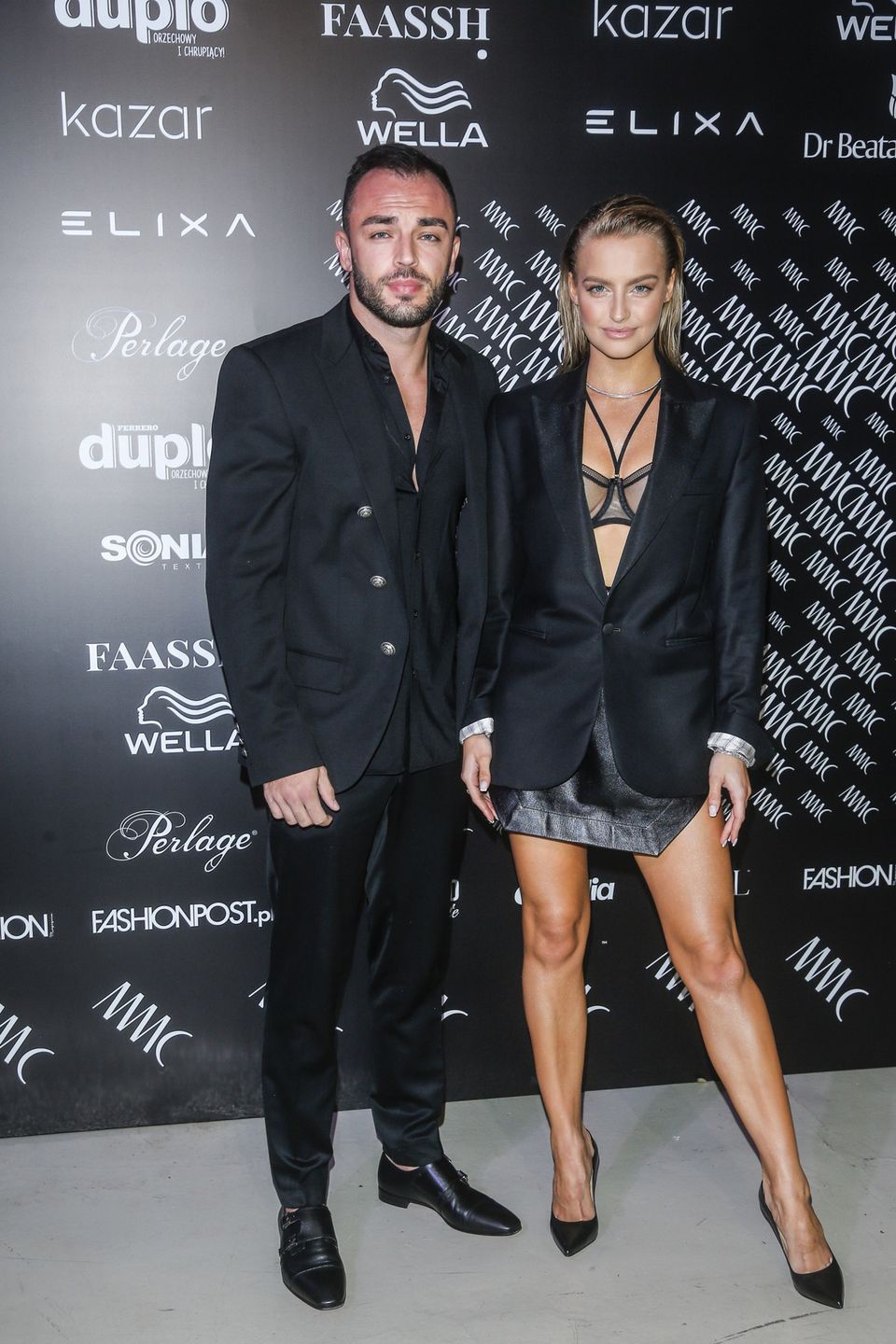 Karolina Pisarek, Roger Salla