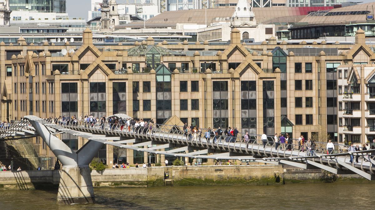 Turyści kochają brytyjskie miasta