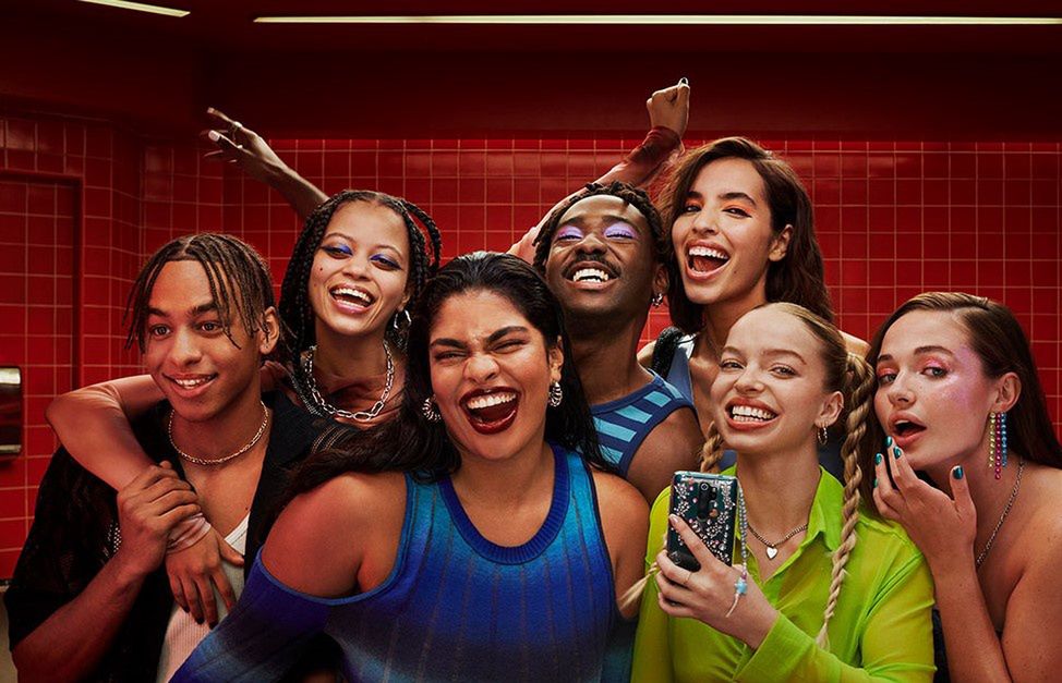 WE BELONG TO SOMETHING BEAUTIFUL – Sephora rusza z nową, globalną kampanią