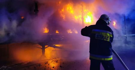 Podkarpackie. Pożar ciężarówki na A4 w Woli Małej