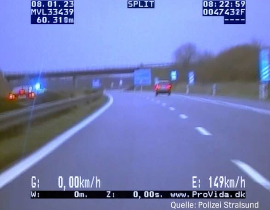 210 km/h pod prąd niemiecką autostradą. Polkę zatrzymała dopiero kolczatka