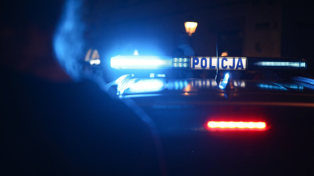 Służby znalazły zwłoki mężczyzny.