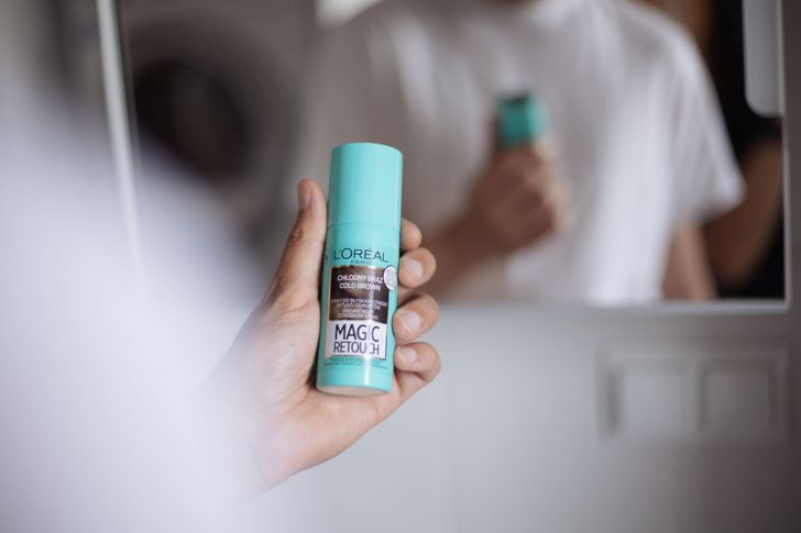 Prosty sposób na piękniejsze włosy? Testujemy Magic Retouch od L’Oréal Paris