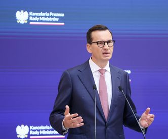 Morawiecki uderza w Tuska i straszy migrantami. "Przepychają siłą pakt"
