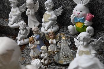 Trzemeszno: Okradł nagrobek z rzeźby. 41-latek zatrzymany przez policję