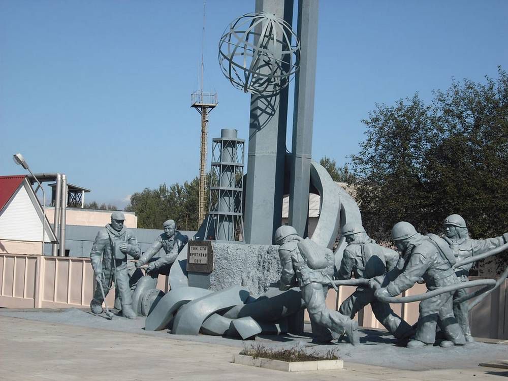 Pomnik upamiętniający ratowników z Czarnobyla