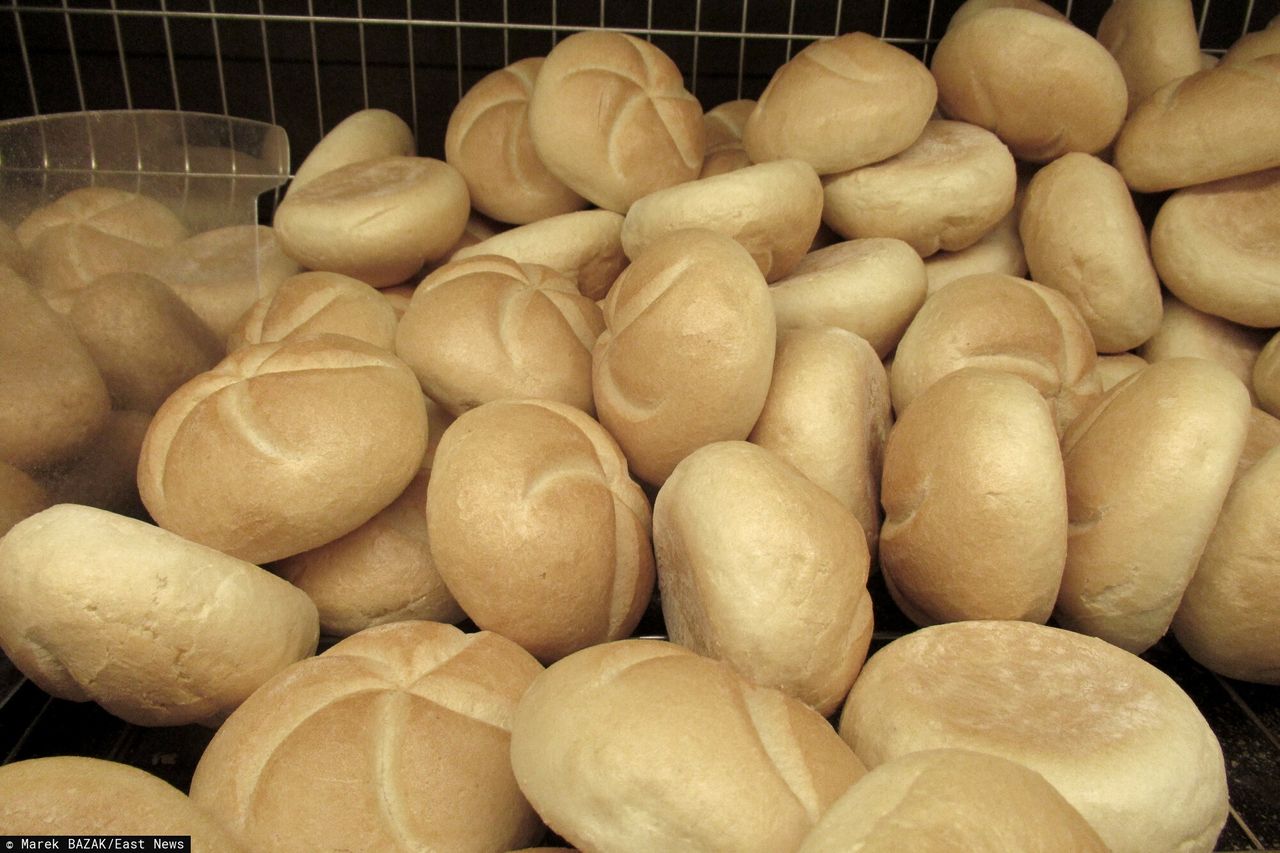 Będzie kolejna wojna cenowa? Bułki już za 20 groszy