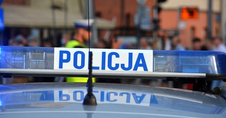Dramat o poranku. Ciało na tyłach centrum handlowego. To 39-latek