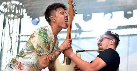 Były gitarzysta Dawida Kwiatkowskiego oskarża! "PIENIĘDZY JAK NIE BYŁO, TAK NIE MA!"