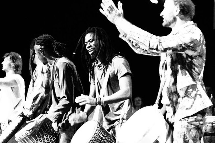 Naucz się szamańskiego tańca i odkryj rytmy zachodniej afryki. Ruszyły zapisy