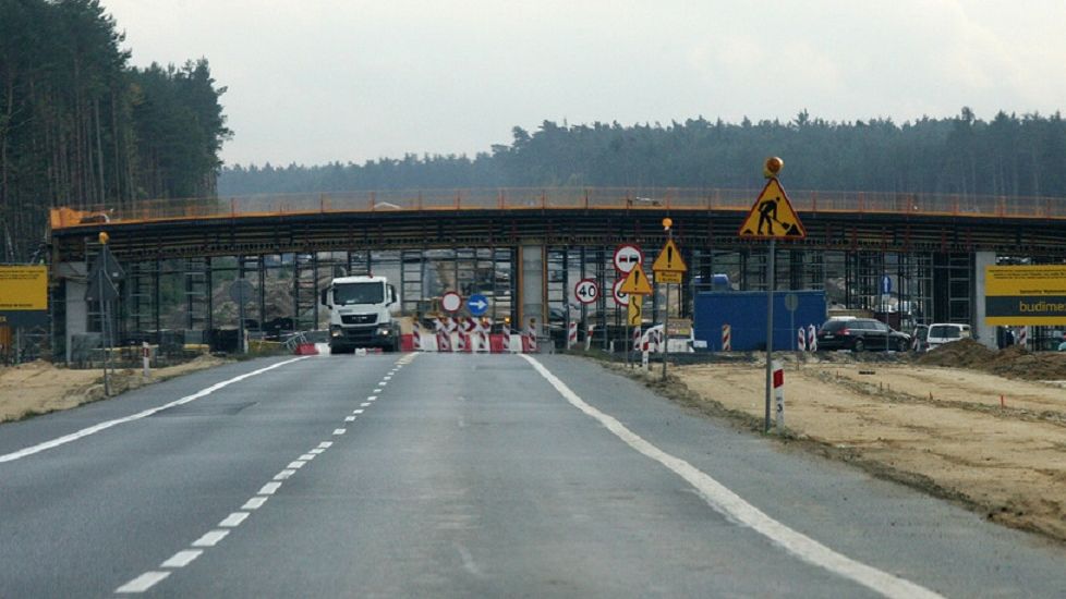Budowa trasy S7 jest obecnie jedną z najważniejszych inwestycji drogowych w Polsce.