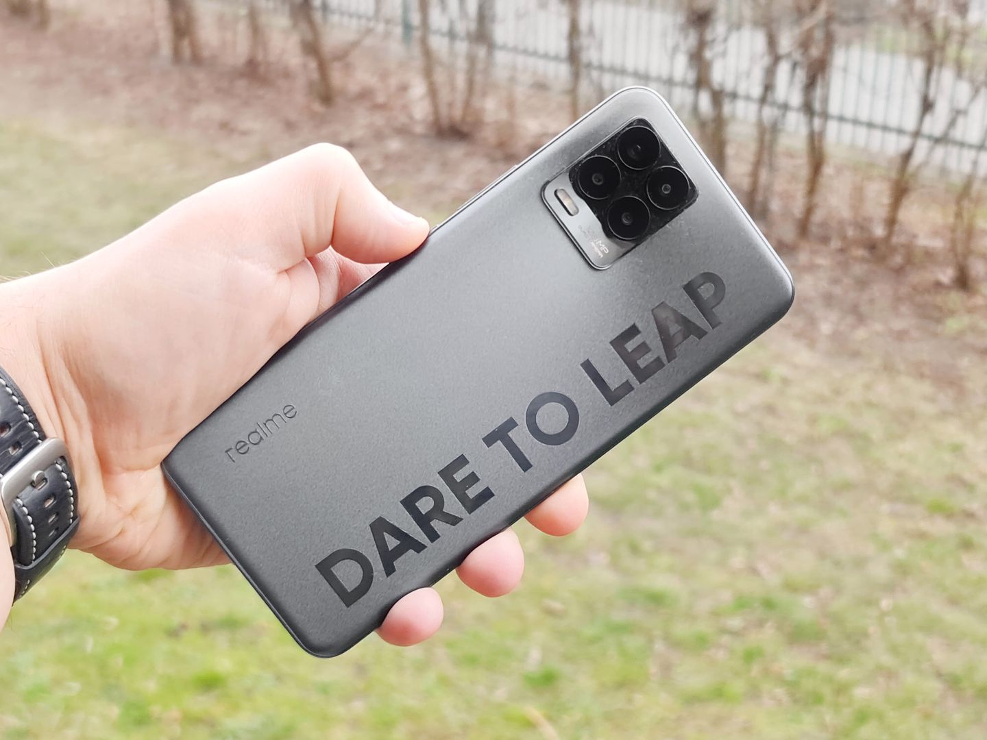 Test najtańszego smartfonu z aparatem 108 Mpix. realme 8 Pro spełnia swoje obietnice 1