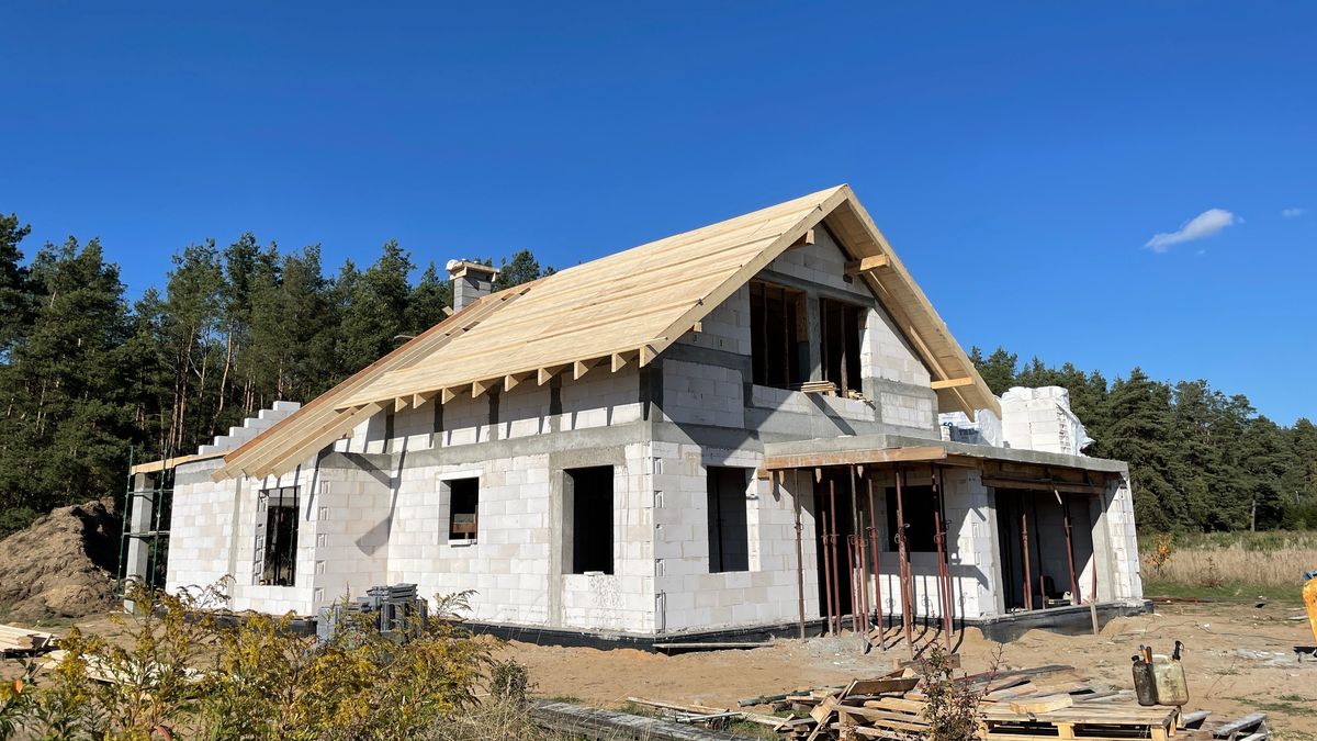 budowa, wykopy, fundamenty, budowanie, ekipa budowlana, budowa domu, fundament, rozkopana ziemia, teren budowy, stan surowy