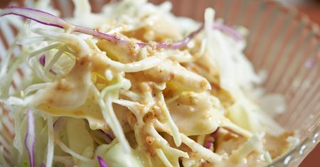 Sałatka kebab to gwiazda każdej imprezy. Nawet gyros idzie w odstawkę