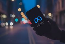 Akcje Meta Platforms spadają. 