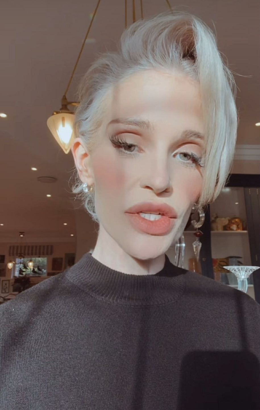 Kelly Osbourne stanowczo reaguje na uwagi, że jest zbyt szczupła