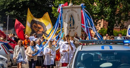 Boże Ciało 2026 w Pile. Sprawdź, kiedy wyruszą procesje