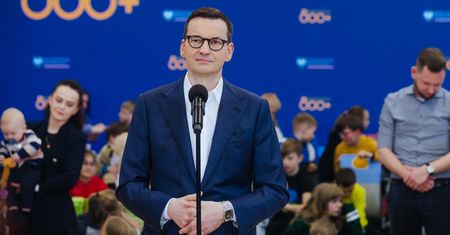 Jest najnowszy sondaż ws. 800 plus. Nie tego spodziewał się PiS