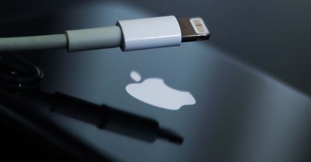To będzie cios dla Apple. Parlament Europejski podjął decyzję