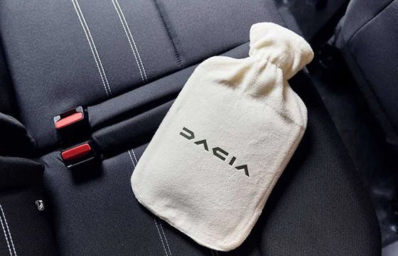 Dacia rozdaje termofory i kpi z BMW