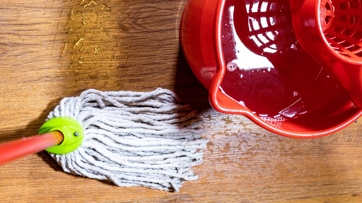 Mycie paneli podłogowych jest bardzo proste