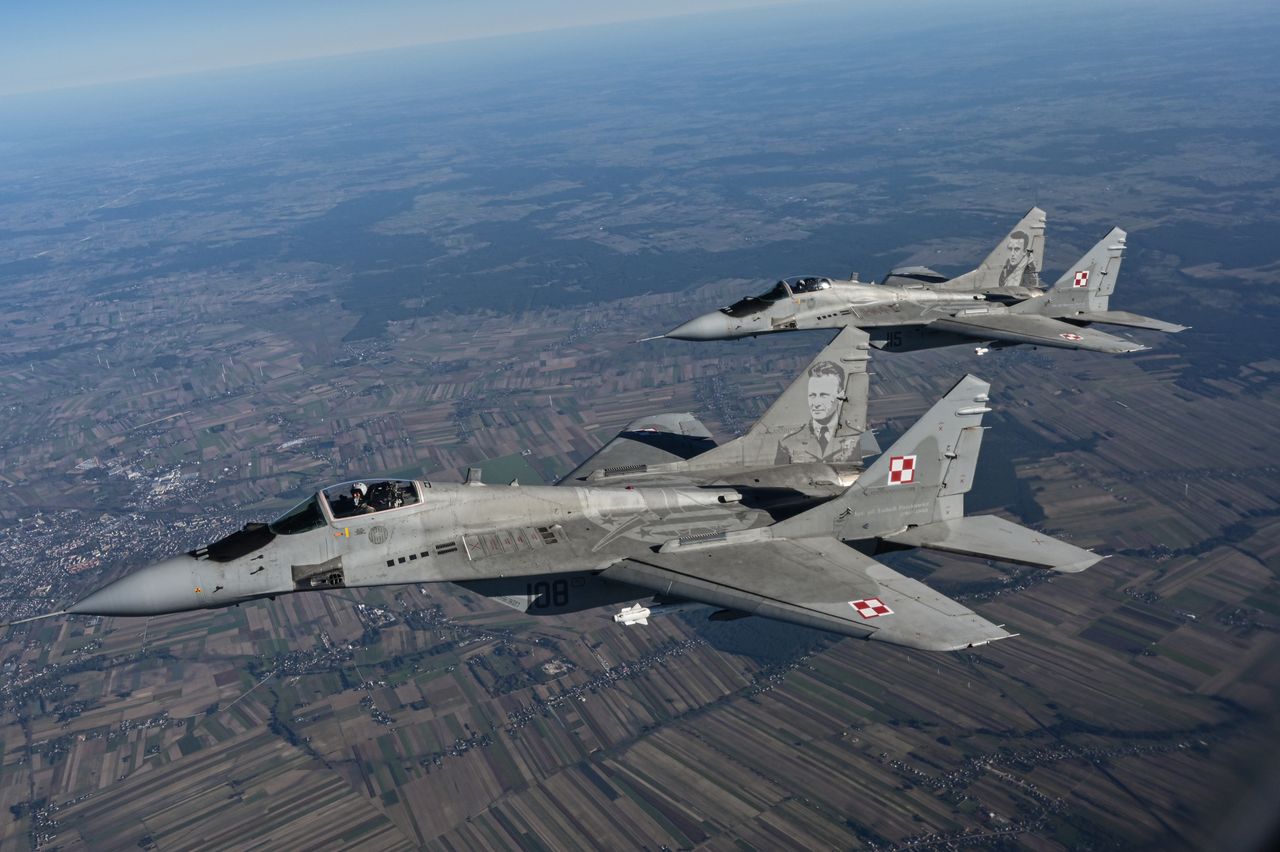 F-16 uziemione. Po katastrofie w Radomiu wstrzymano loty
