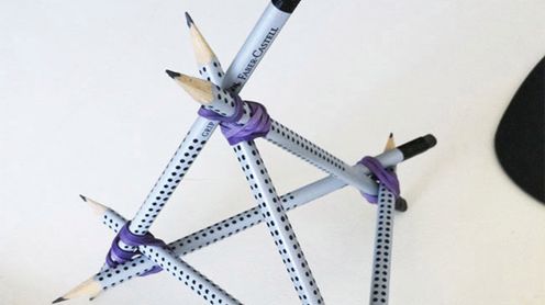 Podstawka do iPada zrobiona z ołówków! 1