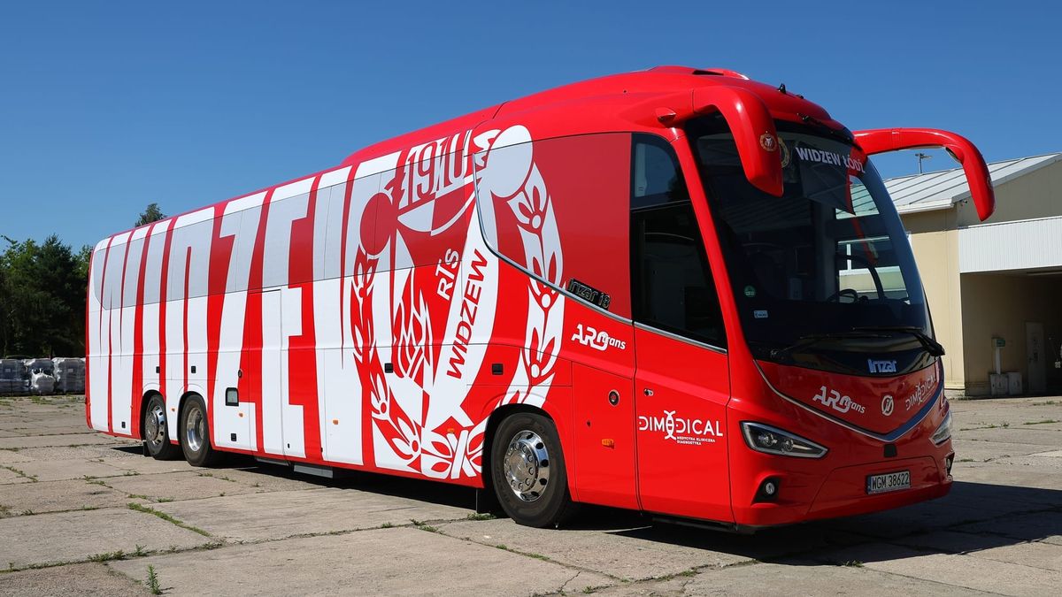 Na zdjęciu: autobus Widzewa Łódź